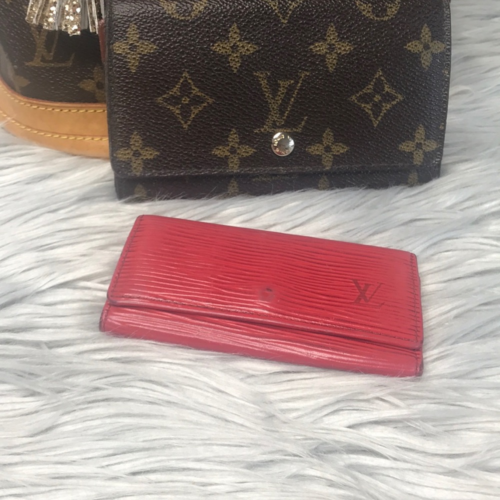 AUTH Louis Vuitton 4-Key Holder CA0964
